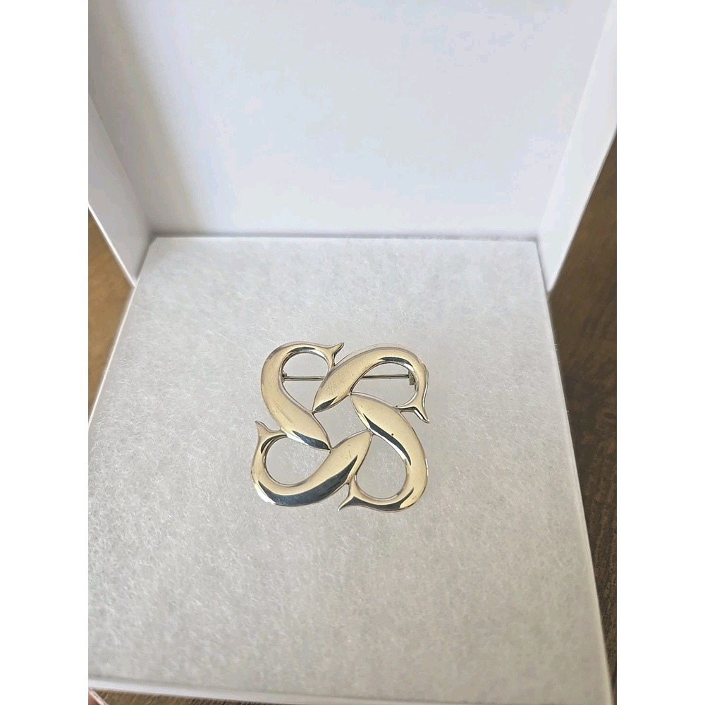 VTG Kenneth Kantro Signed 4-Fish Symmetrical Sterling Silver Pin C Loop Closure
